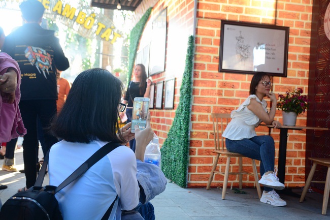 Over 79,000 red pockets had been given in the first day of Rat Year