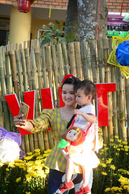 Over 79,000 red pockets had been given in the first day of Rat Year