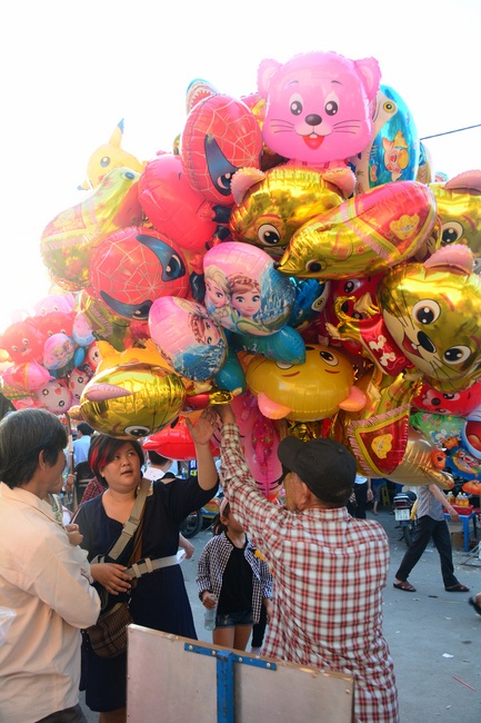 Over 79,000 red pockets had been given in the first day of Rat Year