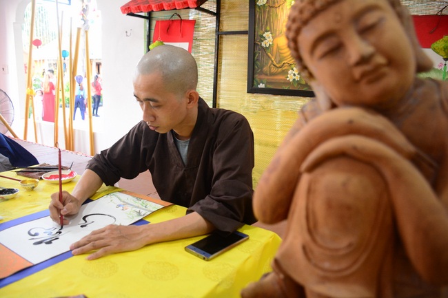 Over 79,000 red pockets had been given in the first day of Rat Year