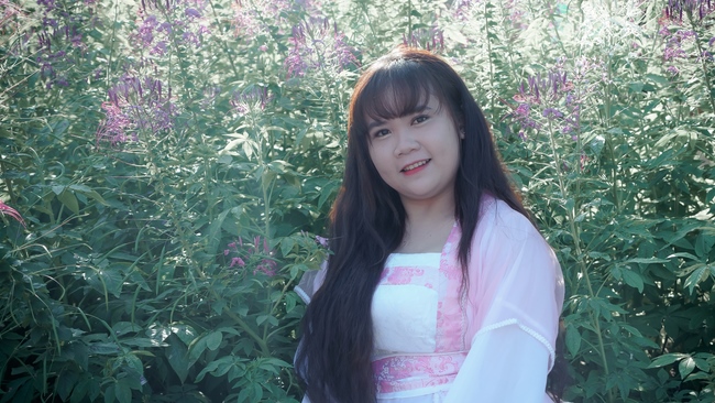 Chùm ảnh mồng ba Tết tại chùa Tây Pháp