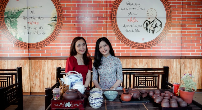 Chùm ảnh mồng hai Tết tại chùa Tây Pháp