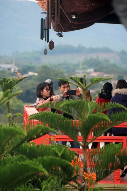 New Year of Peace at the region of Hoa Phuc Pagoda