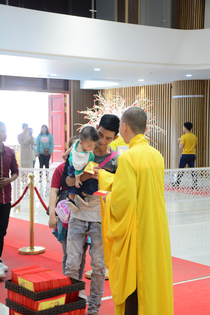 Series of photos on the 3rd day of Tet Holiday