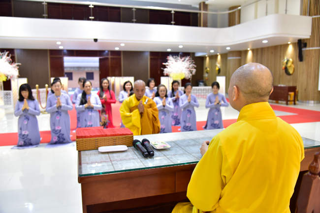 Series of photos on the 3rd day of Tet Holiday