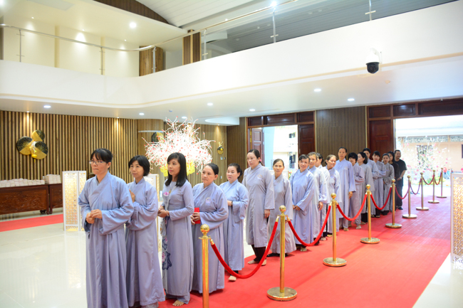 Series of photos on the 3rd day of Tet Holiday