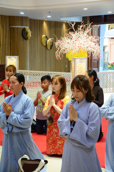 Series of photos on the 3rd day of Tet Holiday