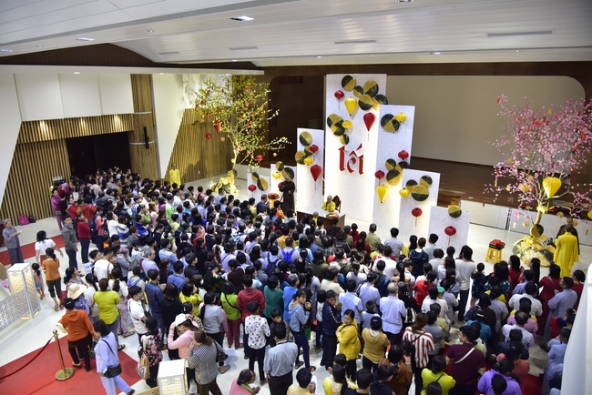 Series of photos on the 4th day of Tet Holiday