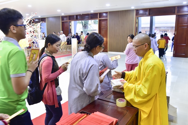 Series of photos on the 4th day of Tet Holiday