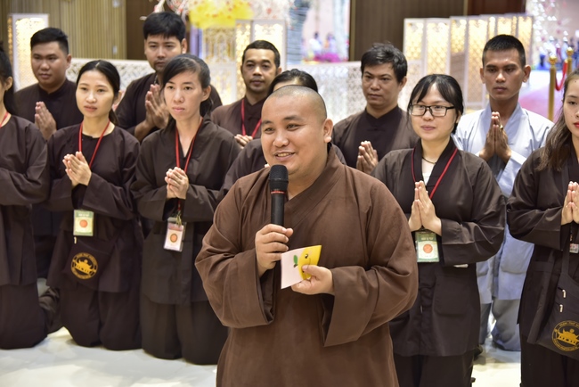 Series of photos on the 4th day of Tet Holiday