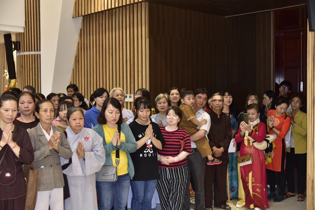 Series of photos on the 4th day of Tet Holiday