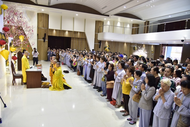 Series of photos on the 4th day of Tet Holiday