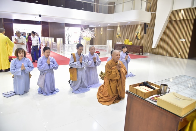 Series of photos on the 4th day of Tet Holiday