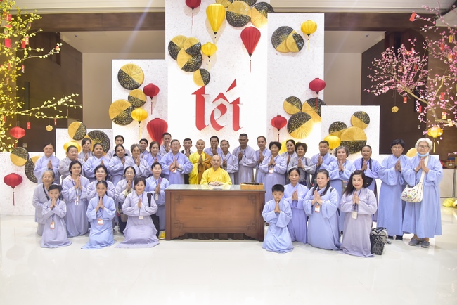 Series of photos on the 4th day of Tet Holiday