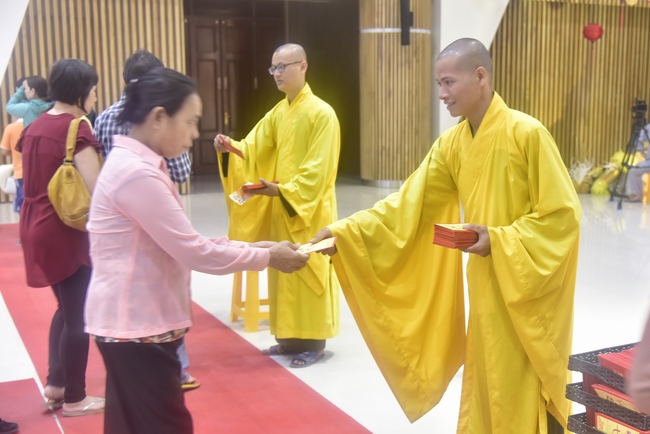 Series of photos on the 4th day of Tet Holiday