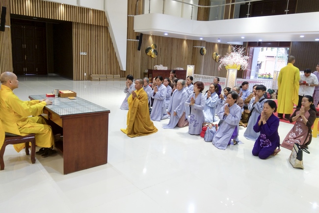 Series of photos on the 5th day of Tet Holiday