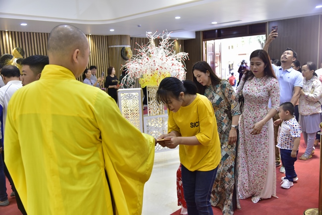 Series of photos on the 5th day of Tet Holiday