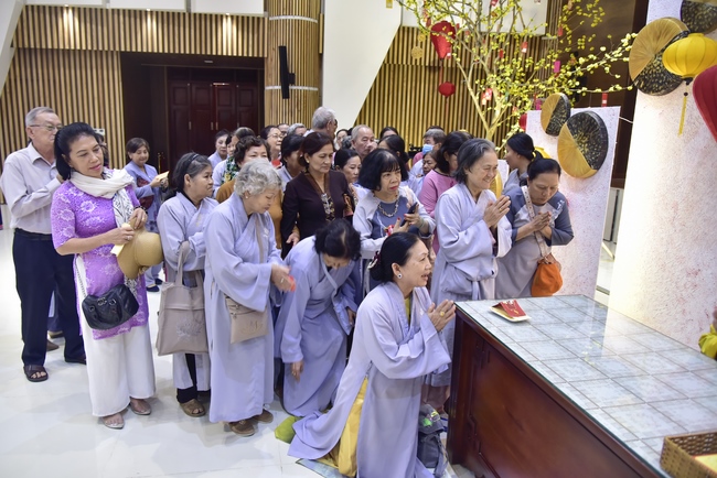 Series of photos on the 5th day of Tet Holiday