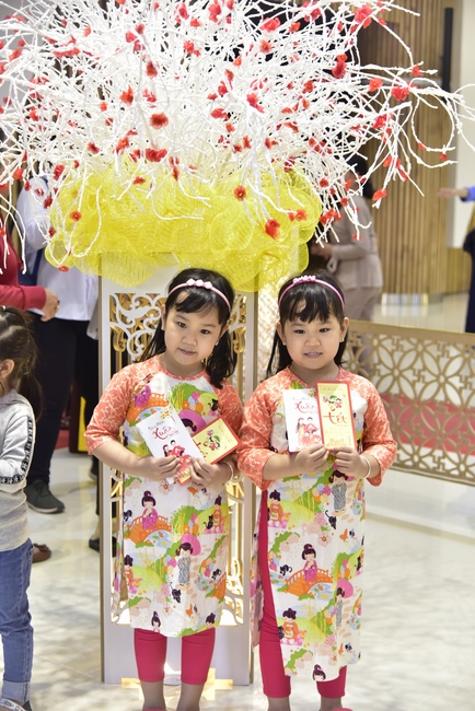 Series of photos on the 5th day of Tet Holiday