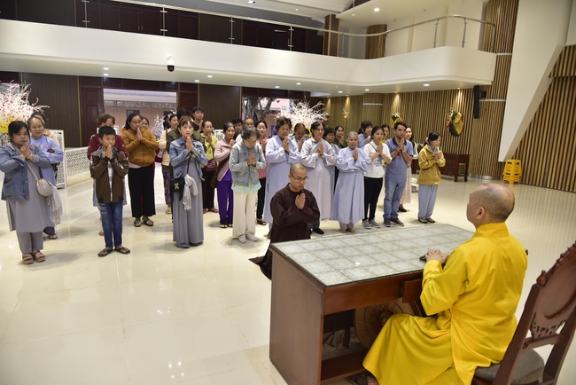 Series of photos on the 5th day of Tet Holiday