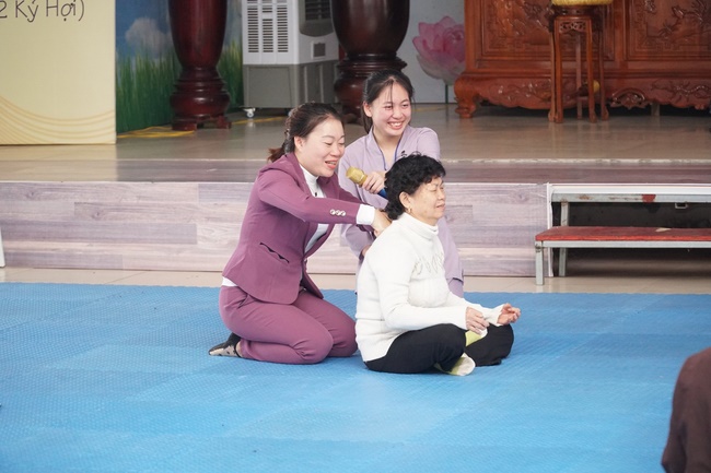 Khóa tu “Ươm Mầm Hoa Sen” chùa Đống Cao