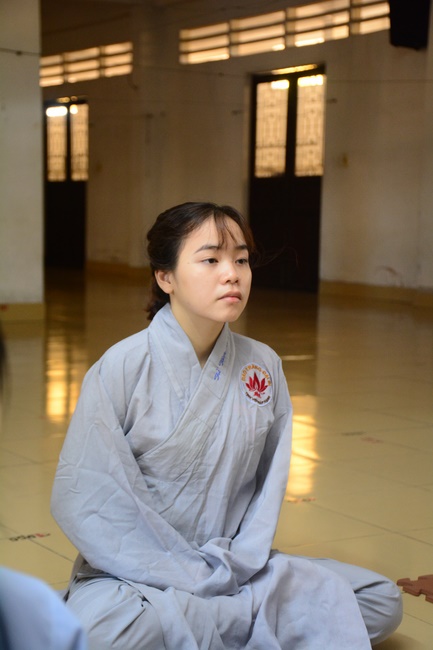 Gia đình Phật tử Hoằng Pháp thọ bát quan trai giới