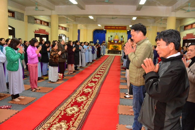 The Ceremony praying for peace at Tay Khanh Pagoda – Thai Binh