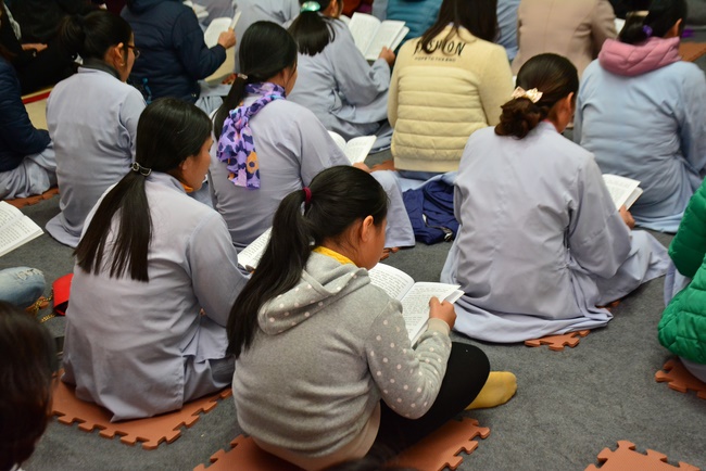 The Ceremony praying for peace at Tay Khanh Pagoda – Thai Binh