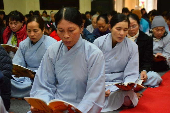 The Ceremony praying for peace at Tay Khanh Pagoda – Thai Binh