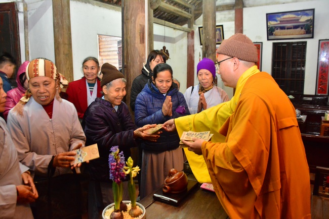 The Ceremony praying for peace at Tay Khanh Pagoda – Thai Binh