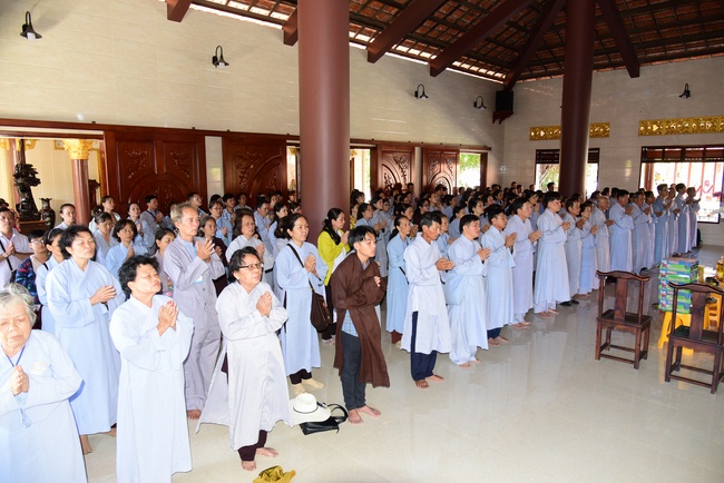 Offering ten pagodas in the year of the Rat