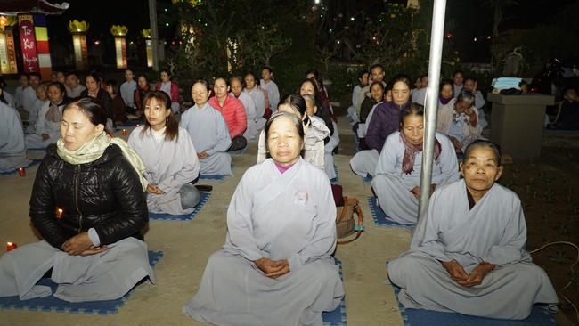 The enlightenment attaining ceremony of the Shakyamuni Buddha at Dong Da Pagoda – Thanh Hoa Province