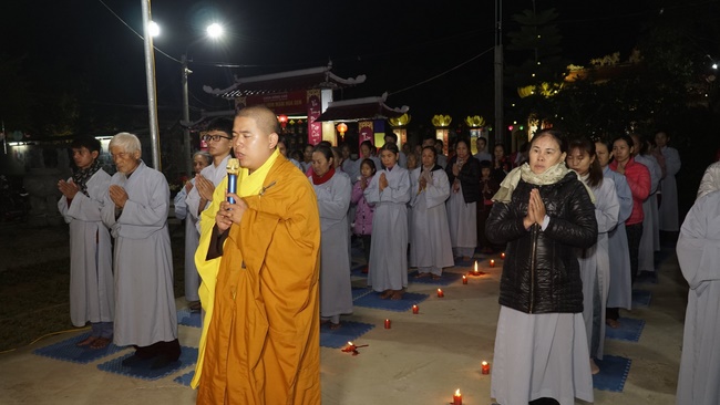 The enlightenment attaining ceremony of the Shakyamuni Buddha at Dong Da Pagoda – Thanh Hoa Province