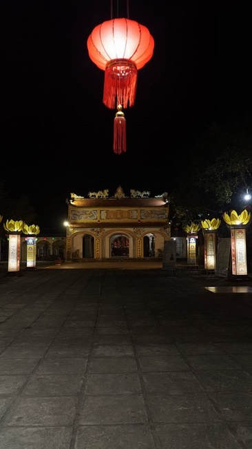 The enlightenment attaining ceremony of the Shakyamuni Buddha at Dong Da Pagoda – Thanh Hoa Province