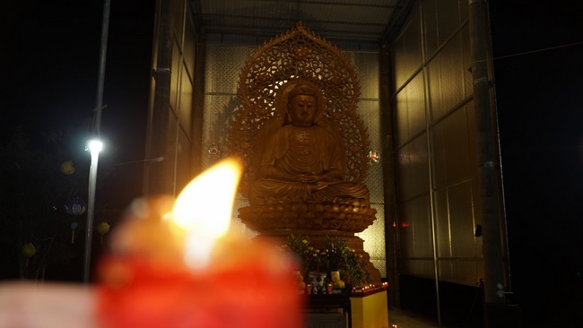 The enlightenment attaining ceremony of the Shakyamuni Buddha at Dong Da Pagoda – Thanh Hoa Province