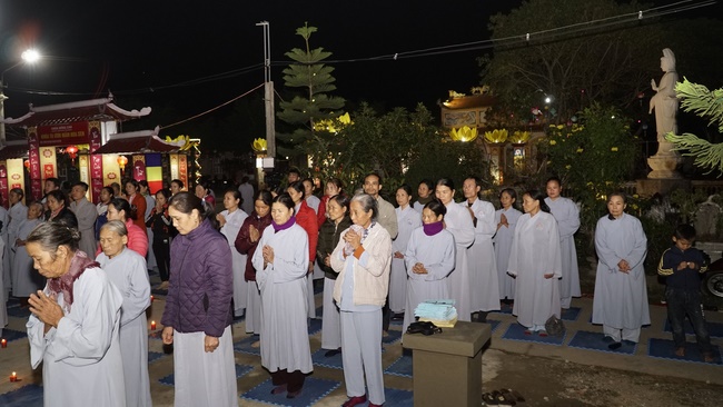 The enlightenment attaining ceremony of the Shakyamuni Buddha at Dong Da Pagoda – Thanh Hoa Province