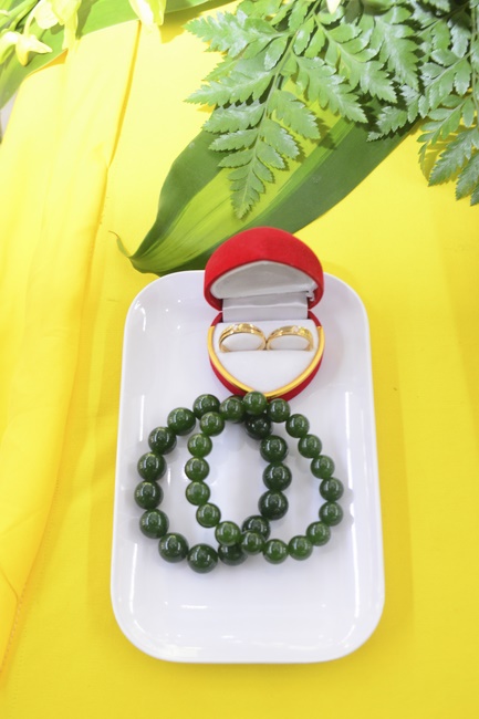 The Wedding Ceremony at the pagoda