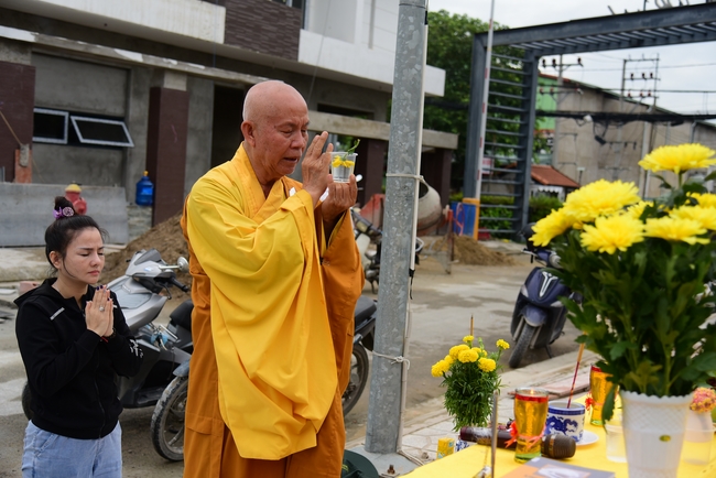 Phóng sanh và động thổ Hóc Môn