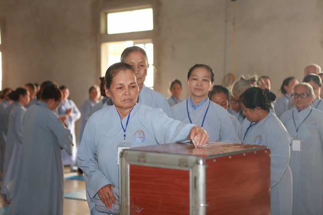 One-day Retreat at Dong Cao Pagoda.