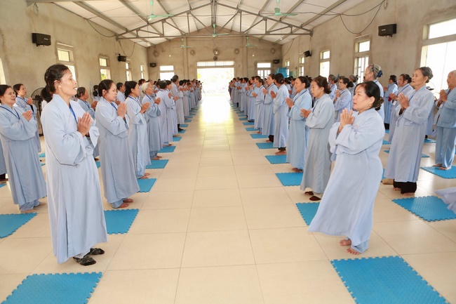 One-day Retreat at Dong Cao Pagoda.