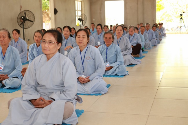 One-day Retreat at Dong Cao Pagoda.