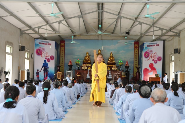 One-day Retreat at Dong Cao Pagoda.