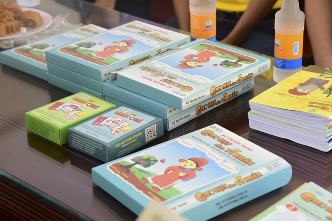 “Cộng Đồng Sống Tử Tế” Team visited Hoang Phap Pagoda