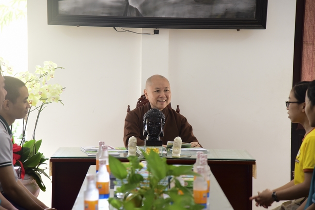 “Cộng Đồng Sống Tử Tế” Team visited Hoang Phap Pagoda