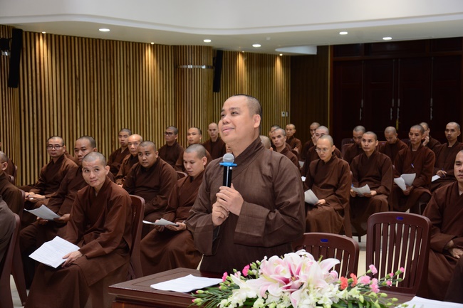 A meeting of the monks of Hoang Phap pagoda