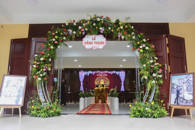 The Wedding Ceremony at the pagoda