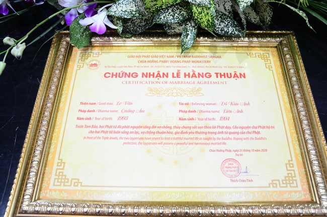 The Wedding Ceremony at the pagoda