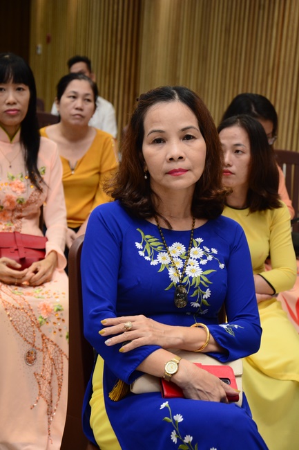 The Wedding Ceremony at the pagoda