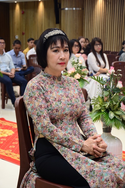 The Wedding Ceremony at the pagoda