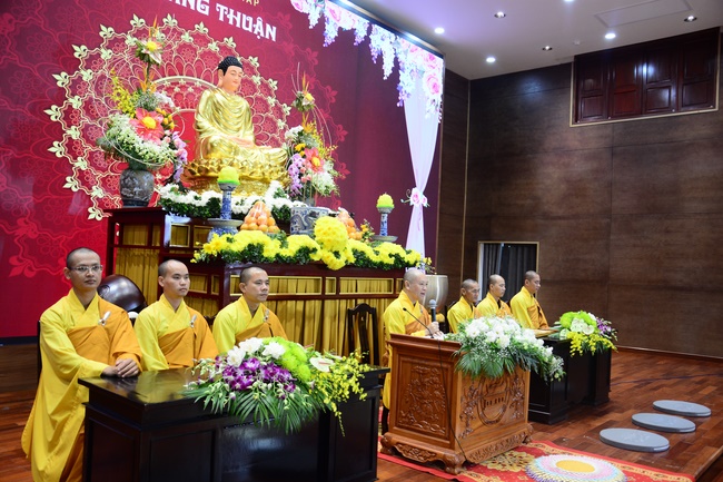 The Wedding Ceremony at the pagoda
